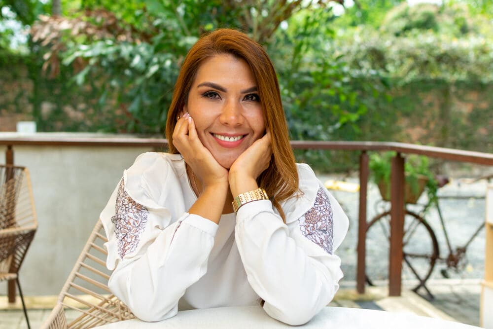 Adriana-jaramillo-lucesparatualma-mentoring-emprendimiento